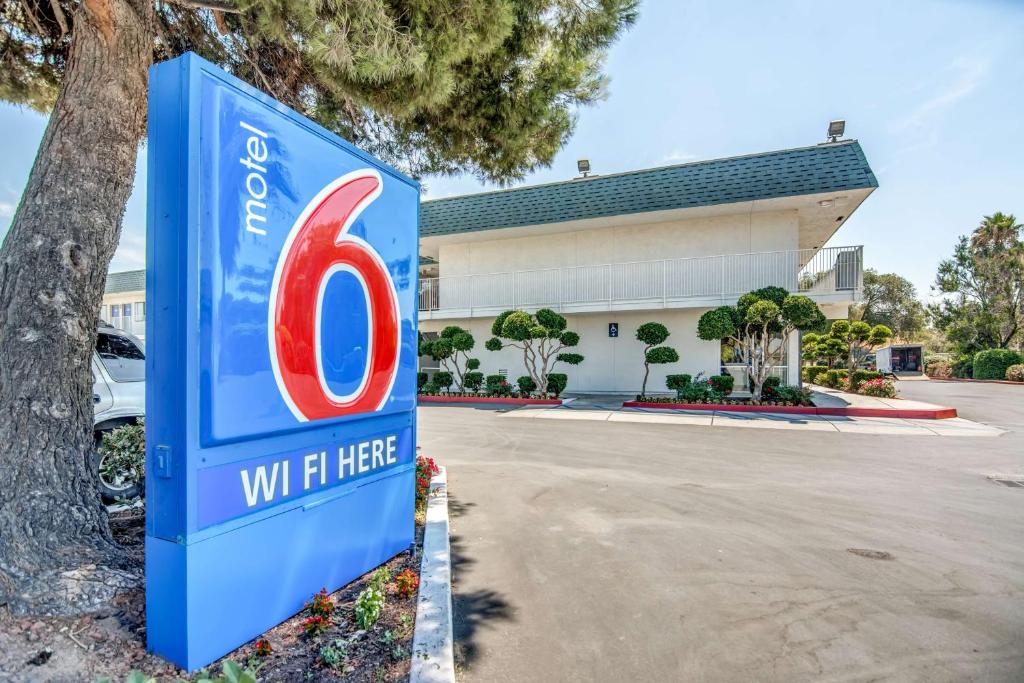 Motel 6-Tracy, CA