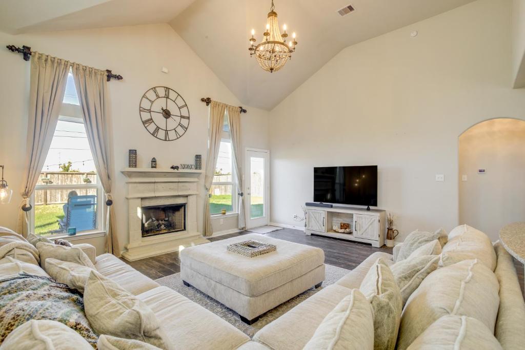 Gorgeous Cypress Home with Patio and Spacious Yard!