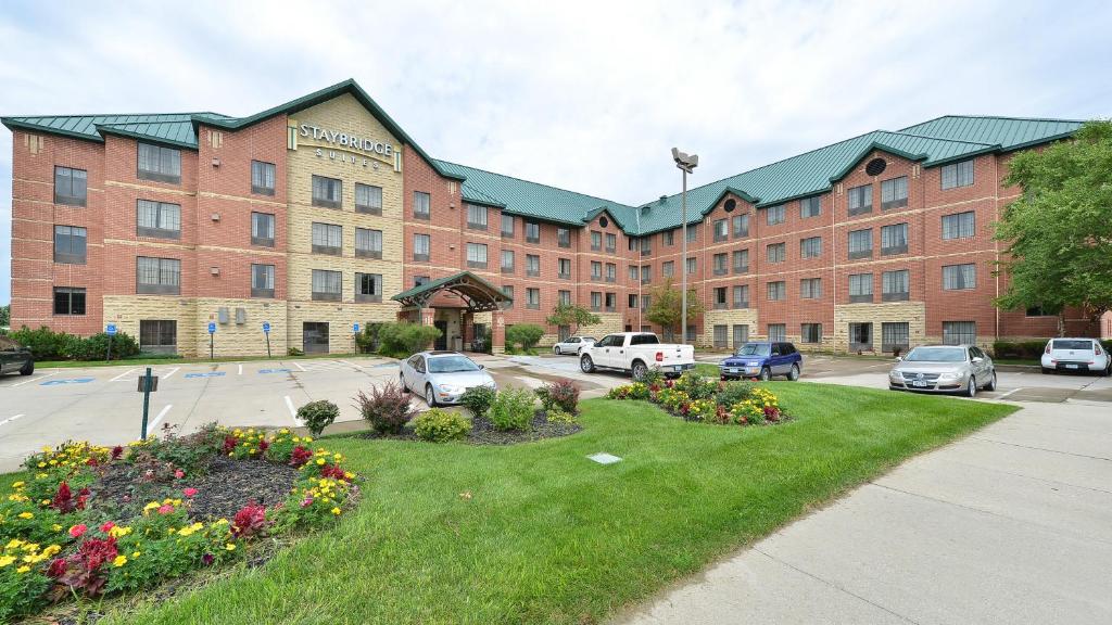 Staybridge Suites West Des Moines, an IHG Hotel