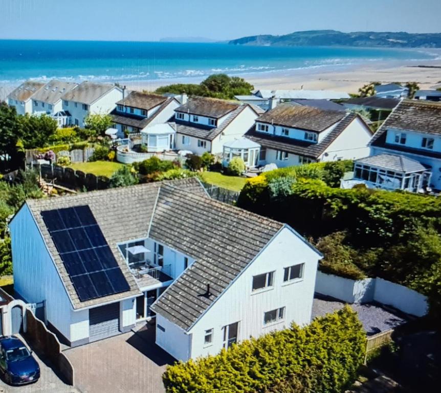 Benllech Beach Apartment