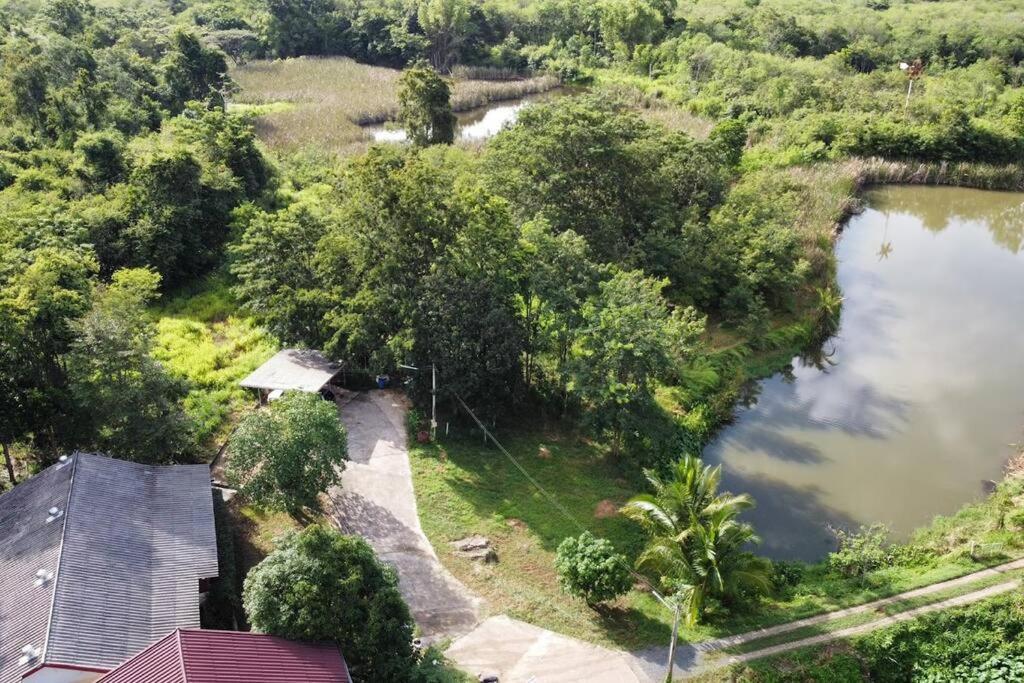 ครอบครัวบ้านบนภูเขา Family Mountain Home
