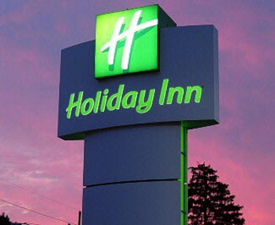 Holiday Inn & Suites - Barstow, an IHG Hotel