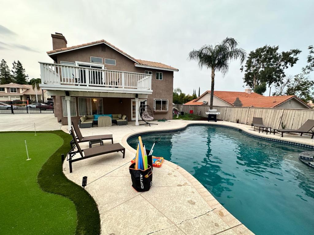 Beautiful vacation house,40 min to Disneyland