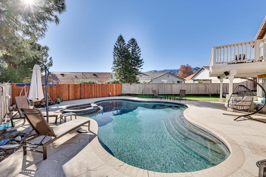 Lake Elsinore Home with Pool - 44 Mi to Disneyland!