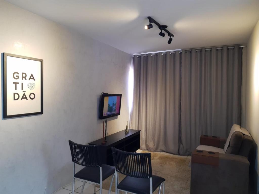 APARTAMENTO EM CONDOMÍNIO FECHADO a 300 METROS DA FABRICA DE CHOCOLATE e a 600 METROS DO RELÓGIO DAS FLORES
