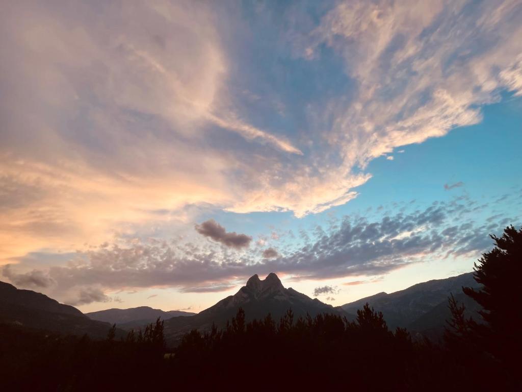 LA CARA NORD , ALOJAMIENTO TURISTICO ,SALDES, A LOS PIES DEL PEDRAFORCA, apartamento