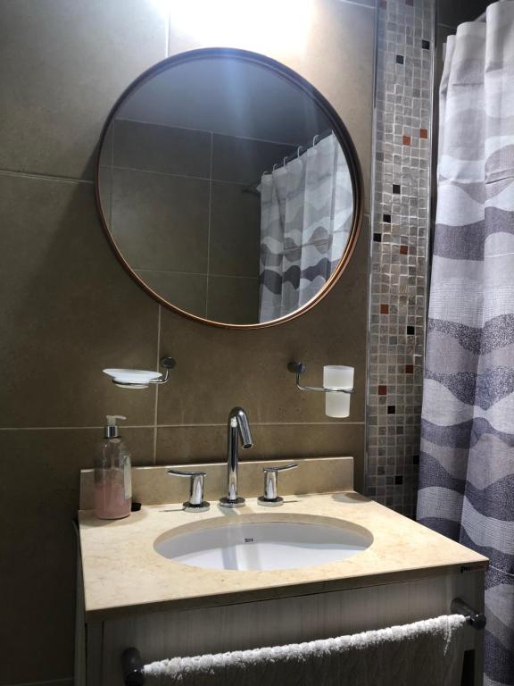 Departamento en Santa Fe, Capital. Con cochera y pileta