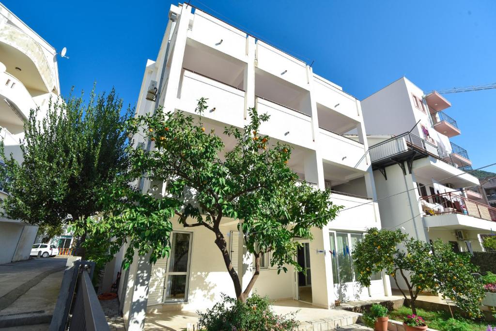 Vila IDILA