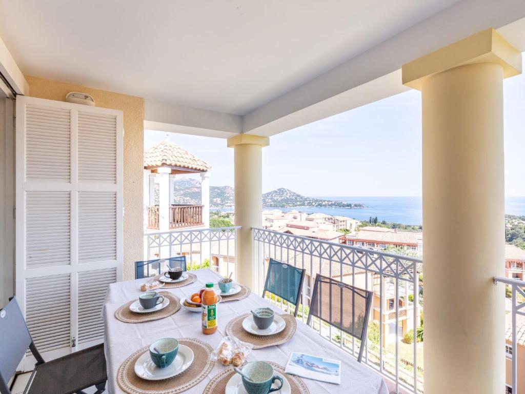 Apartment Village Cap Estérel - Les Bastides-6 by Interhome