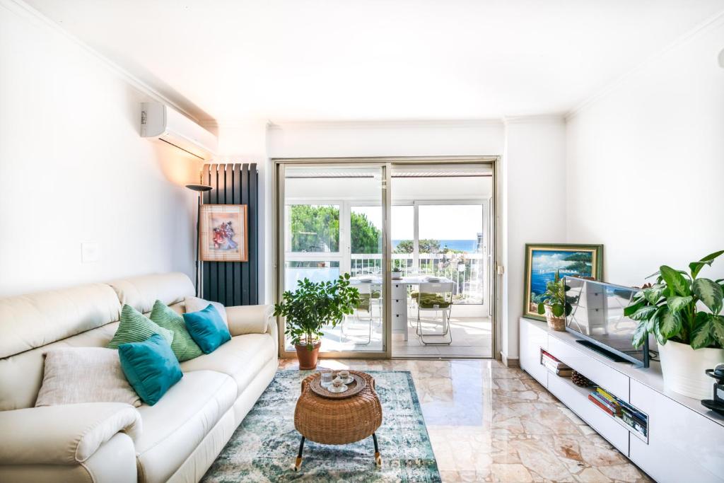 Résidence méditerranée - Beachfront - Sun and Seaview - Pool - Private Parking
