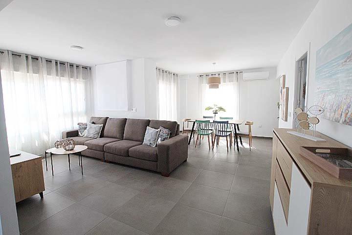 Apartamento Primera Línea Playa Centro de Guardamar