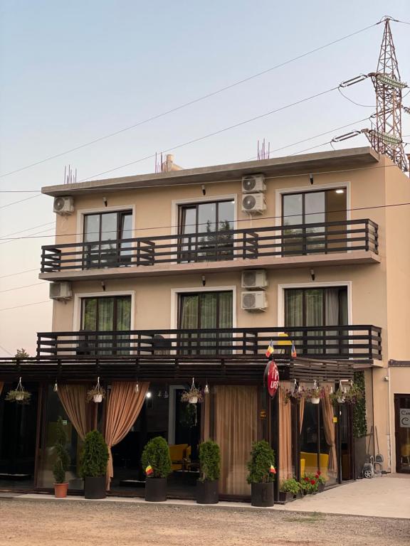 CLB Residence