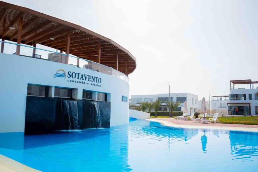 Solymar Beach House - Paracas