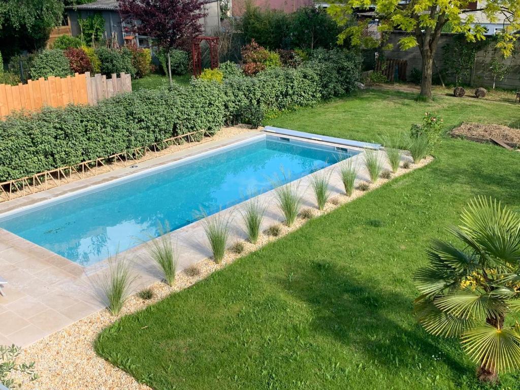 Chambre d'hôtes de Verdigné Piscine Parking Wifi