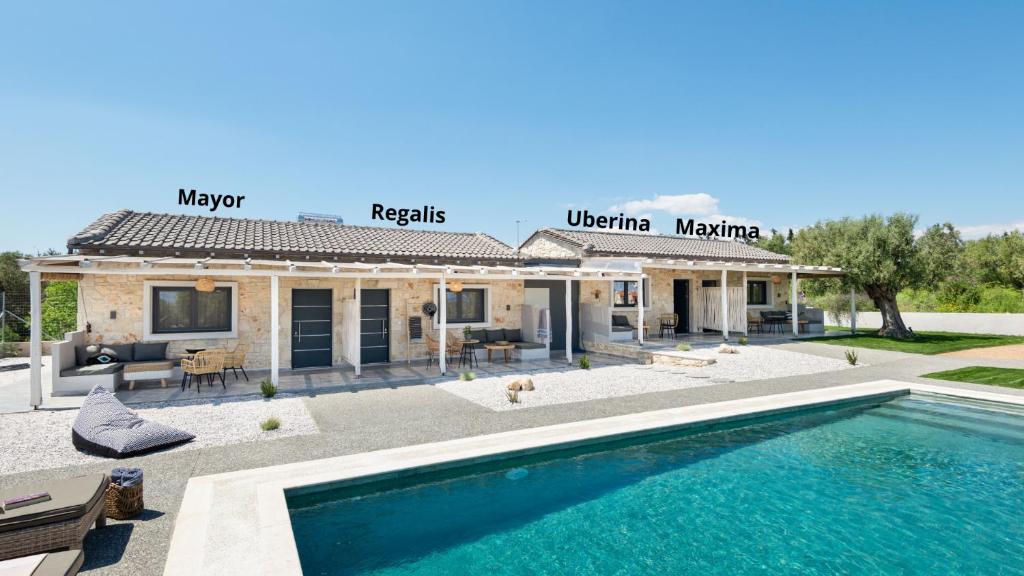 #FLH - "Four Olives" Luxury Rooms
