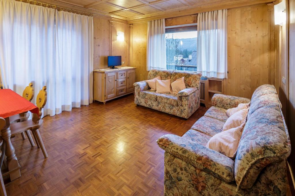 Villa Chiappuzza - Stayincortina