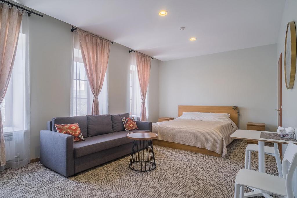 Rooms for rent on 51 Svetlanskaya street