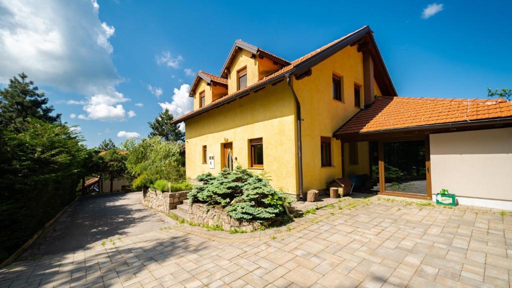 Kuća za odmor KRISTINA