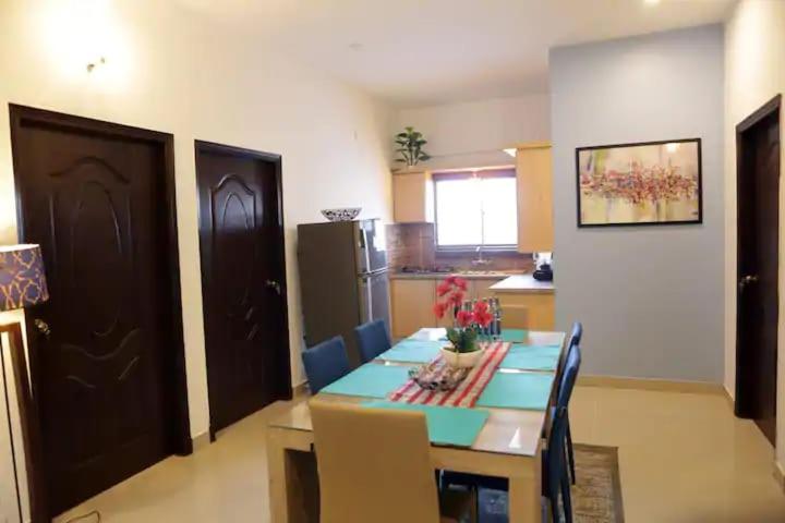Ghumo - DHA Near Sea View Serviced Apartments