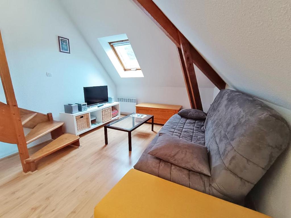Chez Charlotte, T3 duplex, vue montagne, parking gratuit, 4 personnes