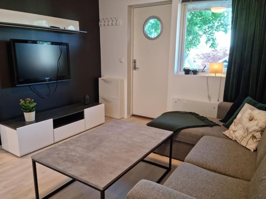 Apartment near center / free P