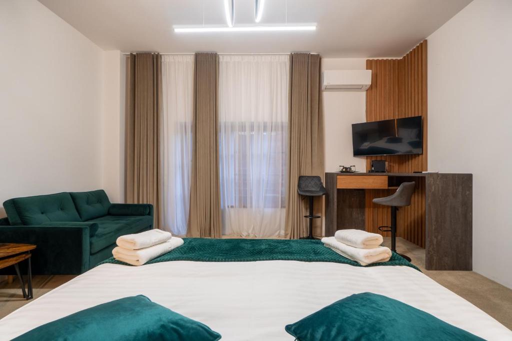Wanderer Hotel & Restaurant