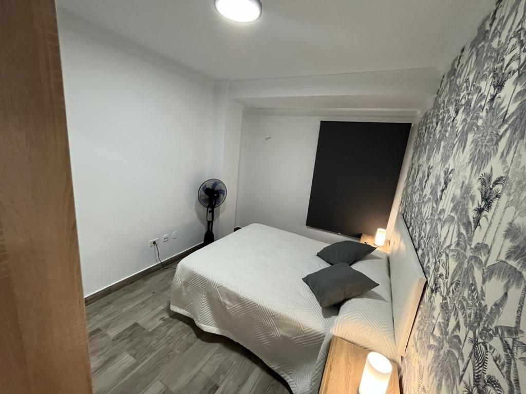 Acogedor apartamento con piscina yedae