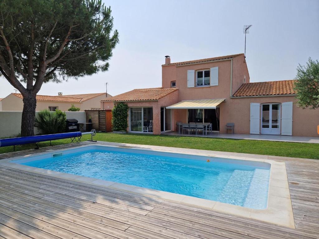 Maison Angoulins, 6 pièces, 5 personnes - FR-1-706-13