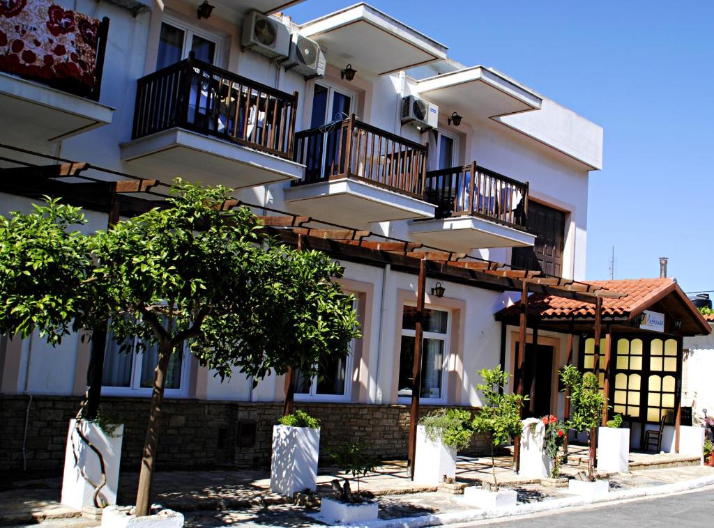 Hotel Anthousa