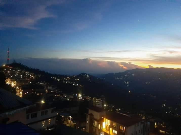 Swastika Homestay and Travels Kurseong Bazar Near HDFC Bank NH55 Road Kurseong