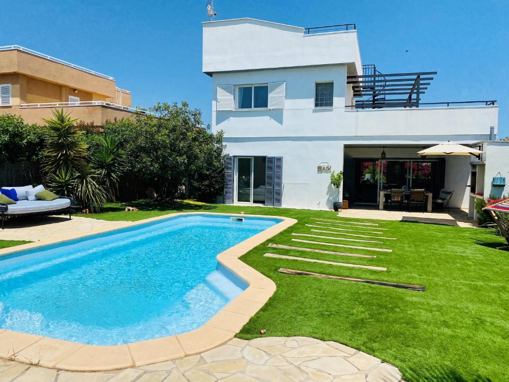 Villa 15 - Beachhouse Luxury Villa - 300m Beach - WIFI - Klima