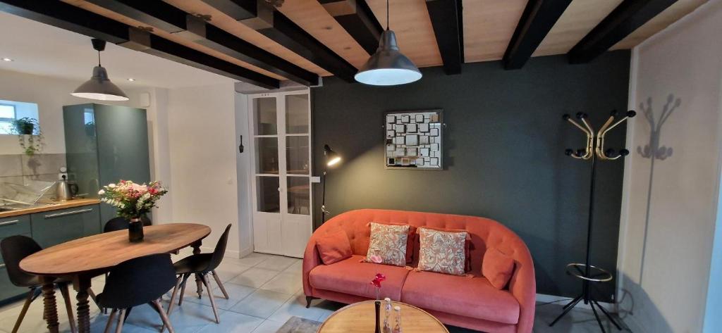Bleautiful "Aliénor" Charmant appartement avec terrasse