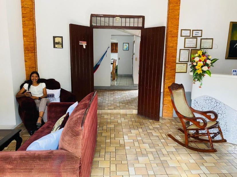 Hostal Clary