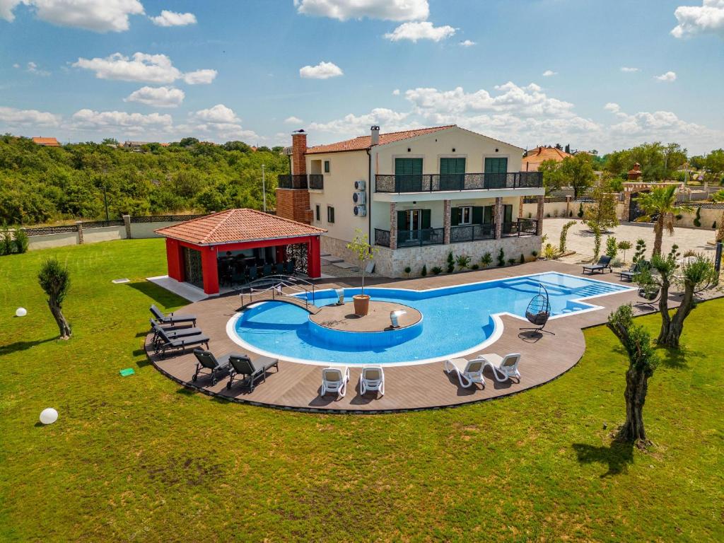 Villa Leon