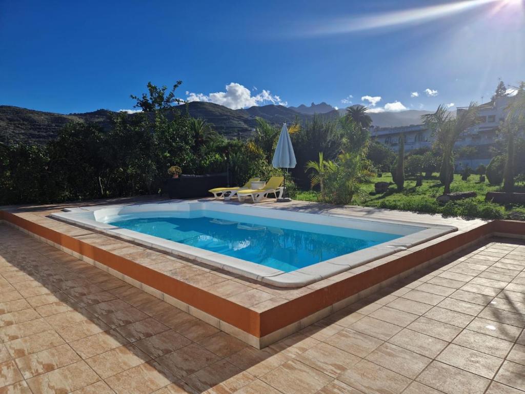 Casa con piscina, Wifi y vistas