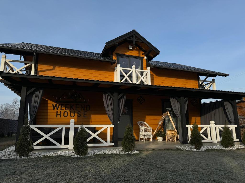 Weekend house
