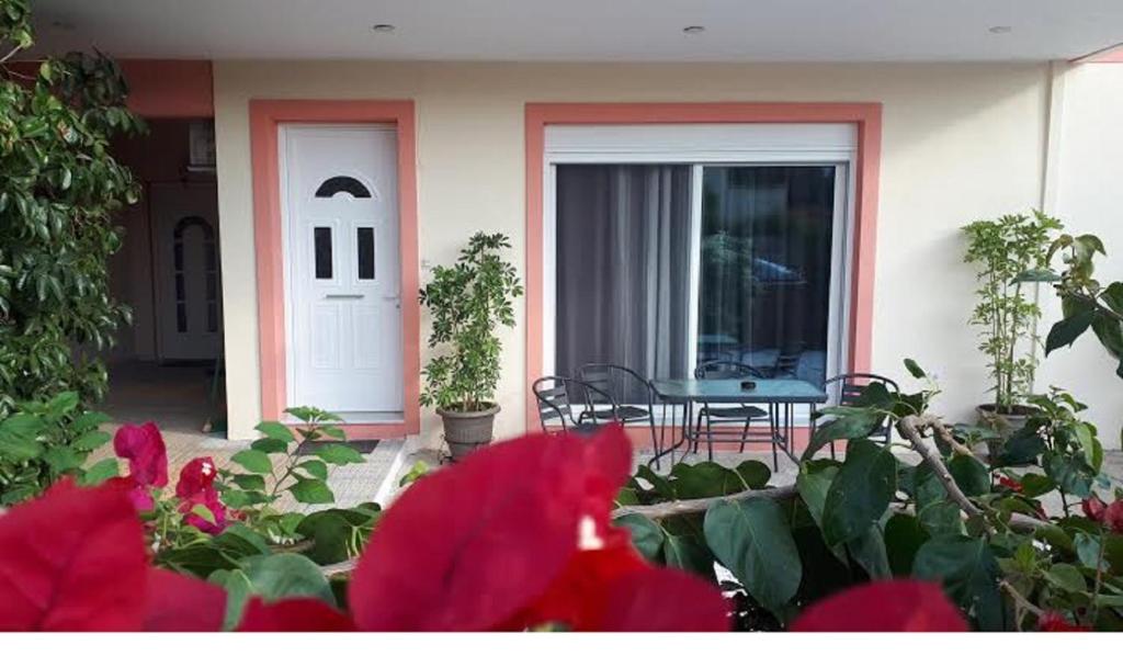 PHOENIX apartment near the airport