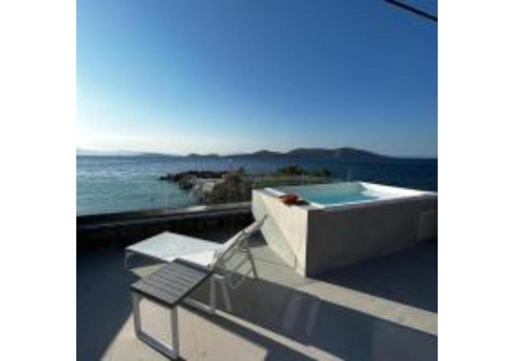 On The Sea Suite&Spa