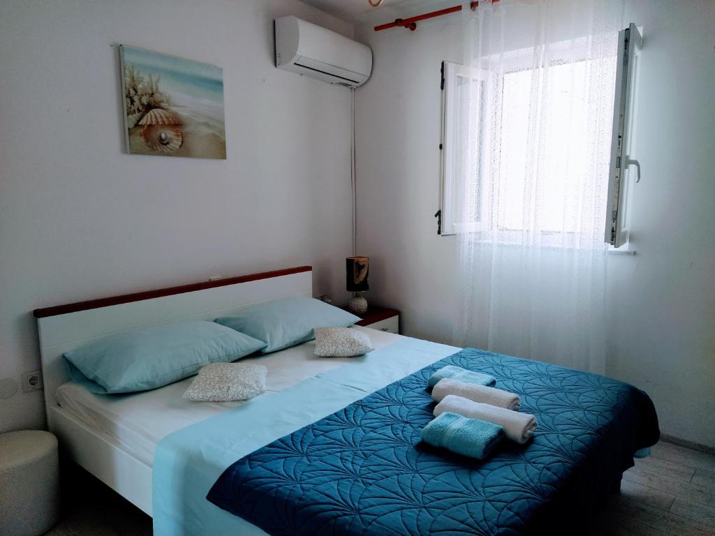 Rooms & studio OLD TOWN PAG