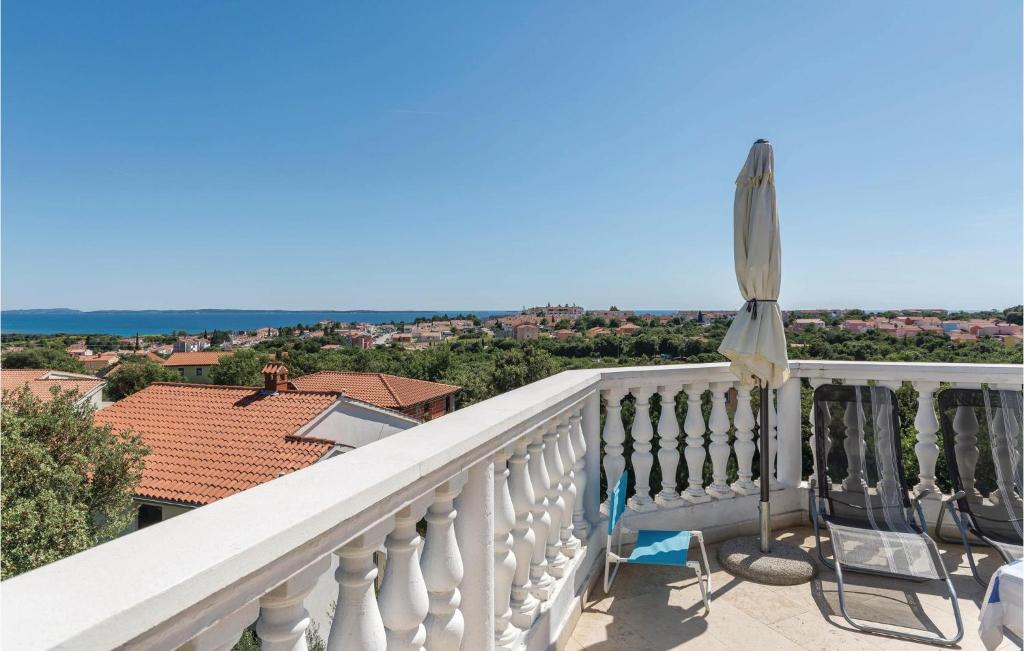 Nice Apartment In Betiga With 2 Bedrooms And Wifi