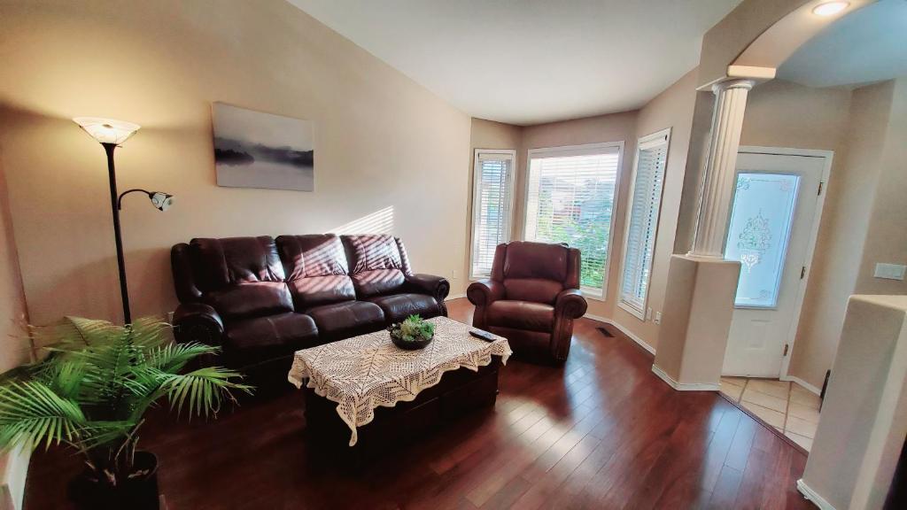 Saskatoon Lashyn Cove Homestay