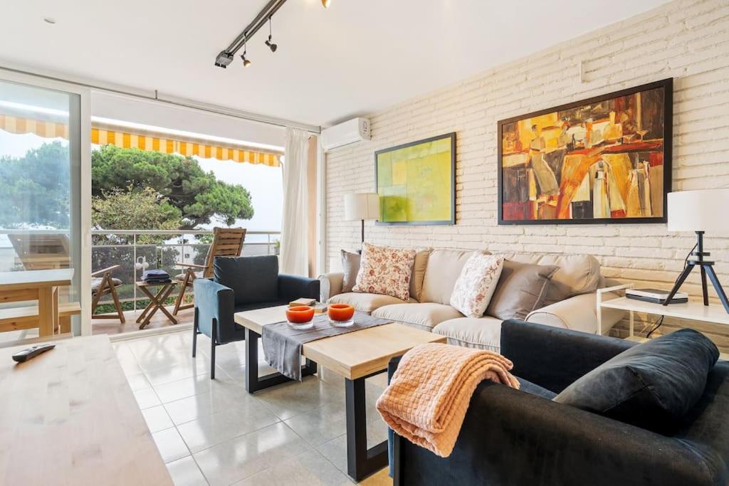 Caldetas Beach Front