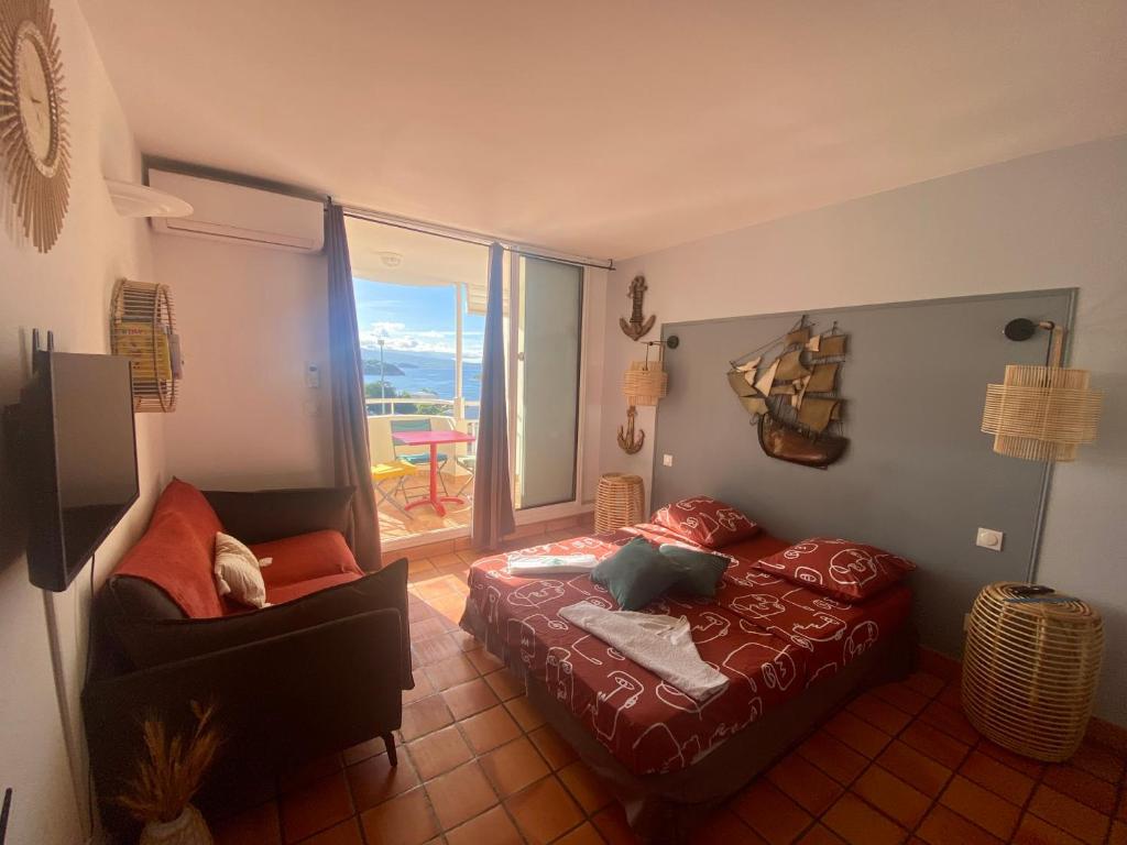 La Caravelle - Agréable studio vue sur mer avec piscine