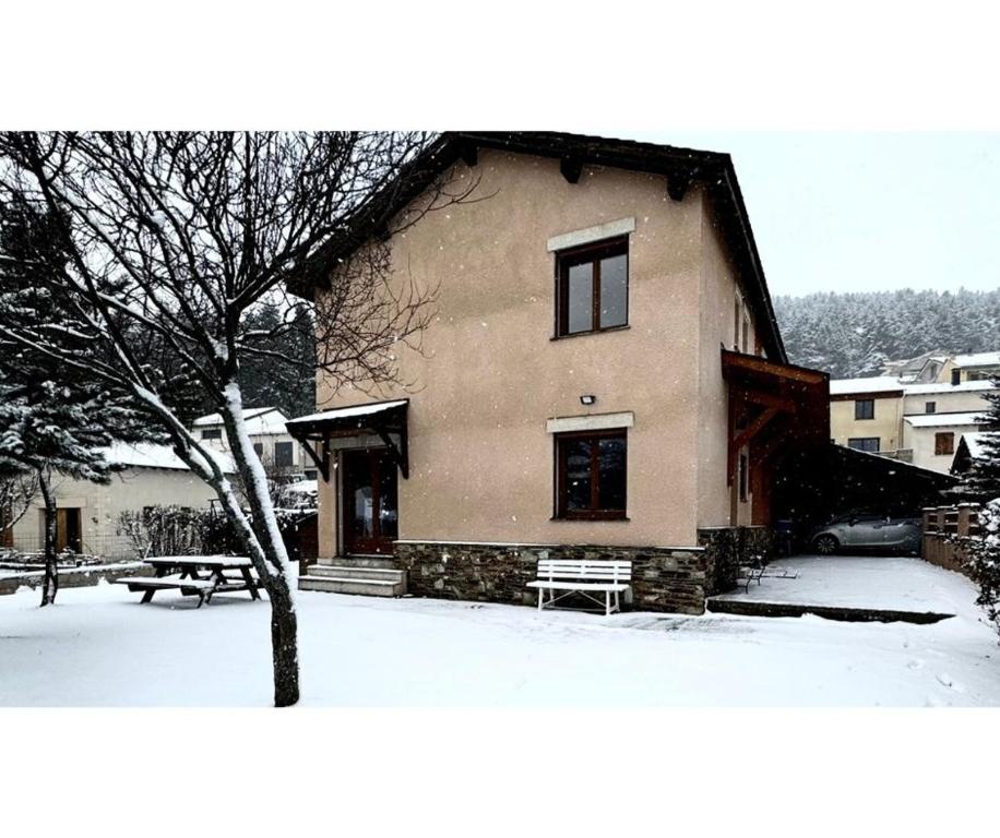 La Granja - Maison avec cheminée, jardin, baby-foot