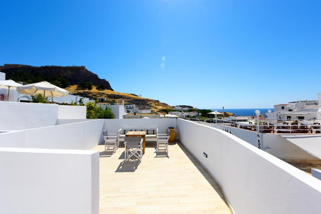 Pera houses 2-bedroom in the center of Lindos