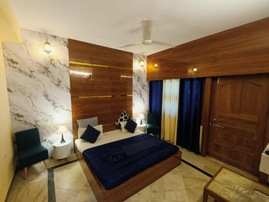 Meera villa's