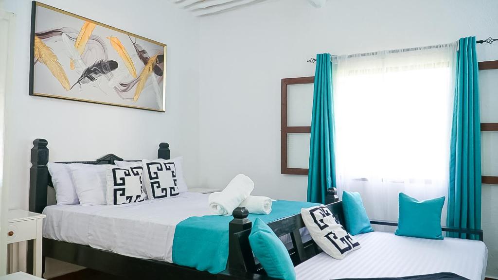 Queensy 's paradise diani
