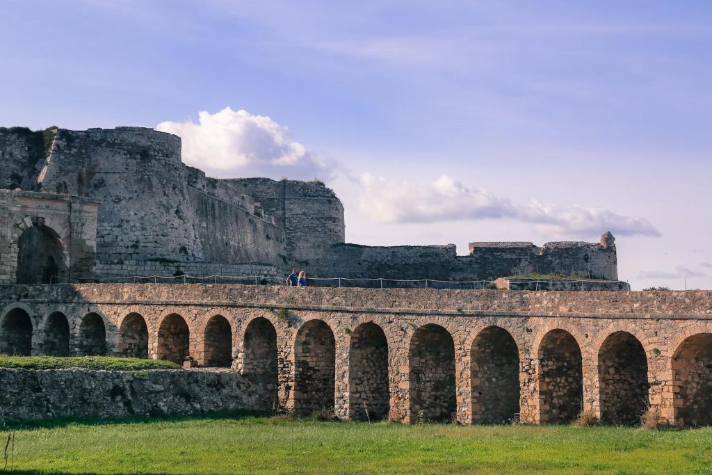 Eleni Suites Methoni