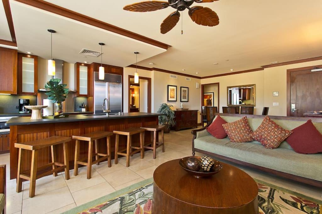 Ko Olina Beach Villas O410 - 2BR Luxury Condo with Partial Ocean View & 1 Free Parking