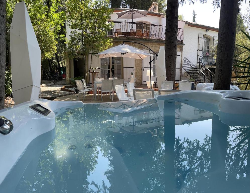 Villa&spa 6 pers Lejardindespoetesmontpellier